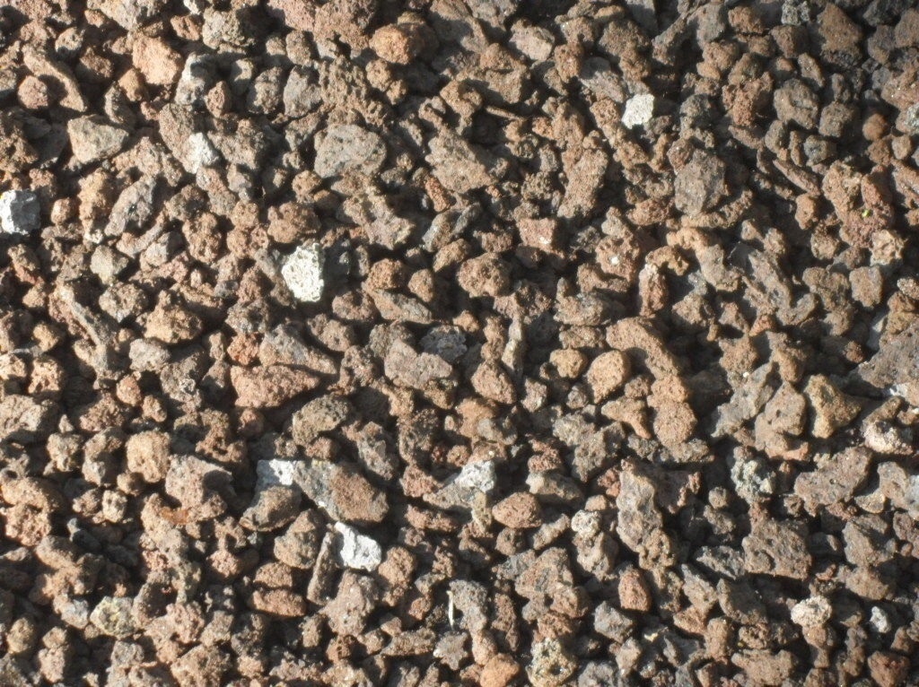 Lava-Mulch Lava Stones GRAVEL/CHIPPINGS/granules 8/16mm 750kg in BIGBAG 
